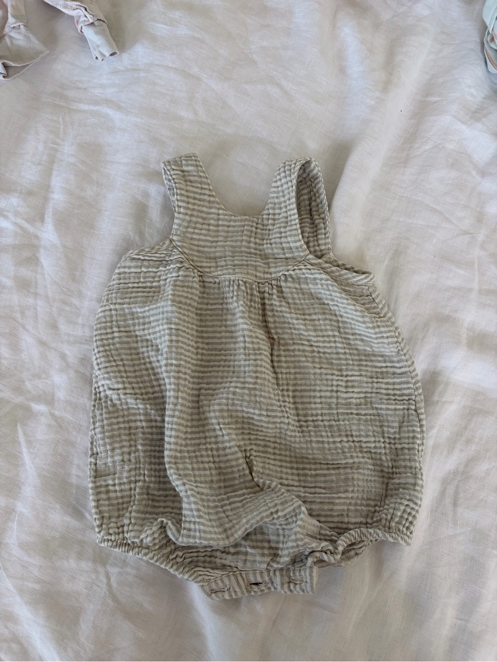Rylee cru muslin Striped 
Baby Bubble Romper